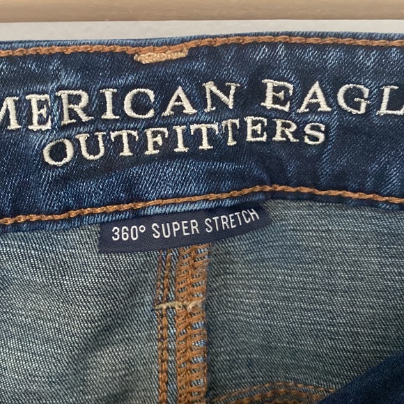 American Eagle Outfitters Jeans. - Picture 2 of 5